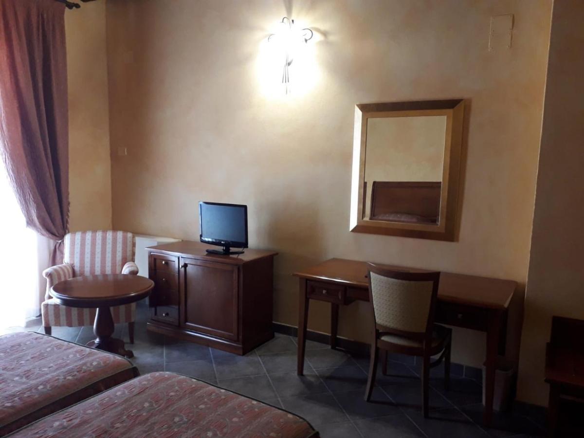 Palazzo Marzano Hotel Briatico Ngoại thất bức ảnh