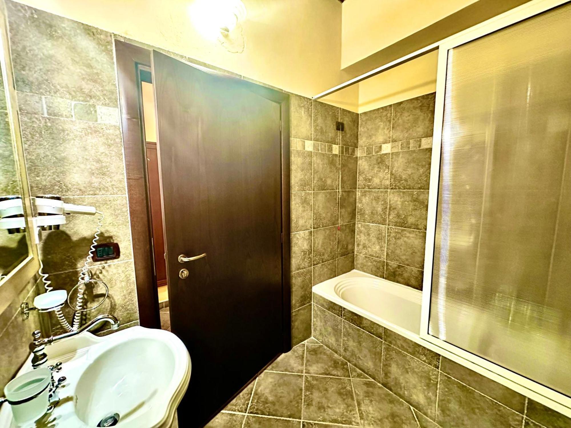 Palazzo Marzano Hotel Briatico Ngoại thất bức ảnh